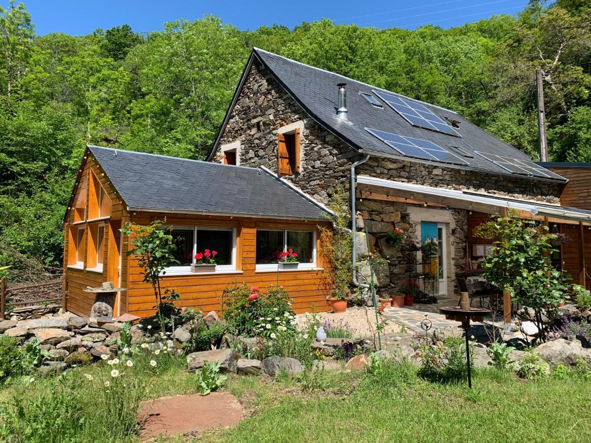 Chambres D'Hotes Le Lepadou-Bas Saint-Chély-dʼAubrac Εξωτερικό φωτογραφία