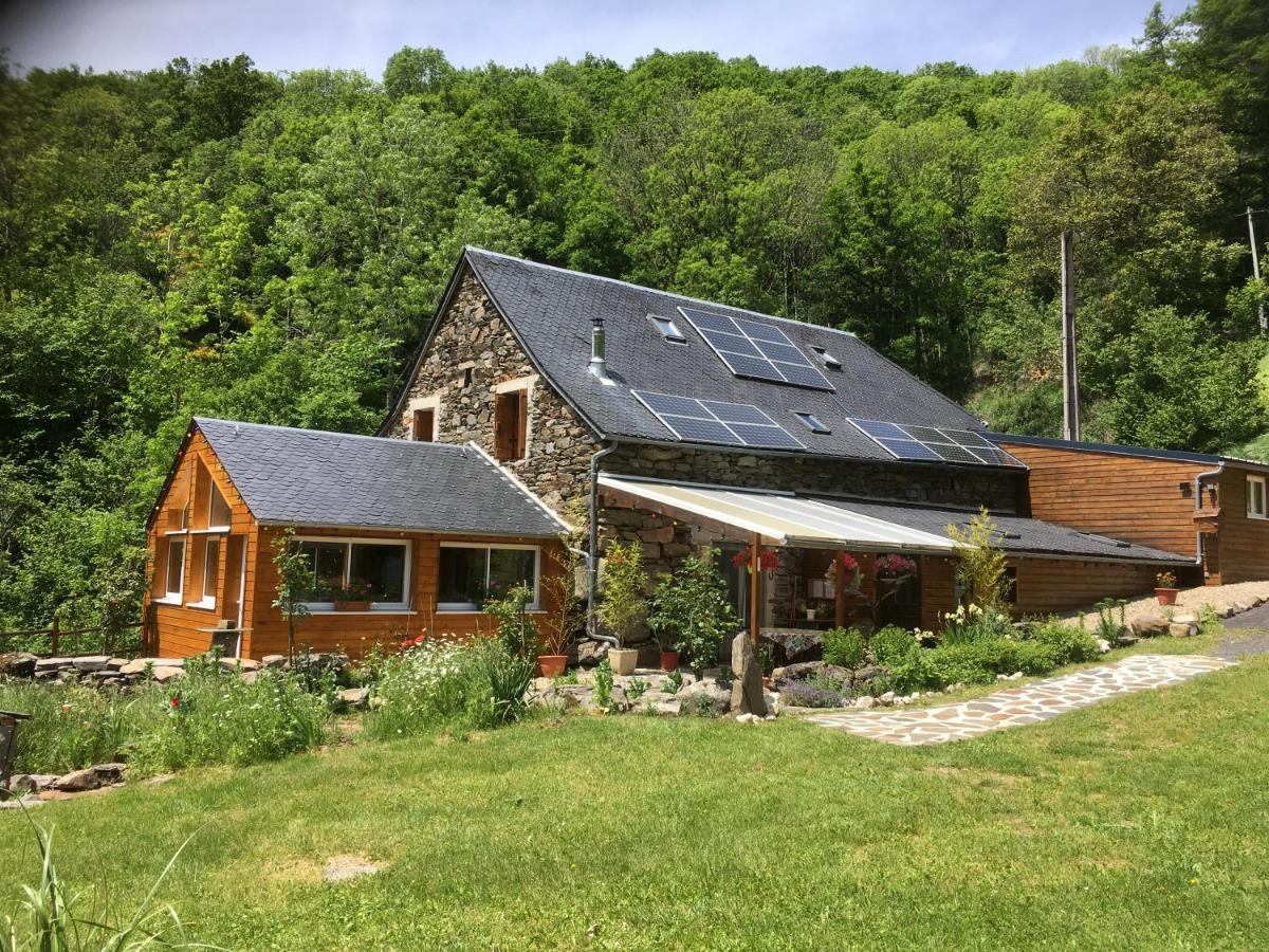 Chambres D'Hotes Le Lepadou-Bas Saint-Chély-dʼAubrac Εξωτερικό φωτογραφία
