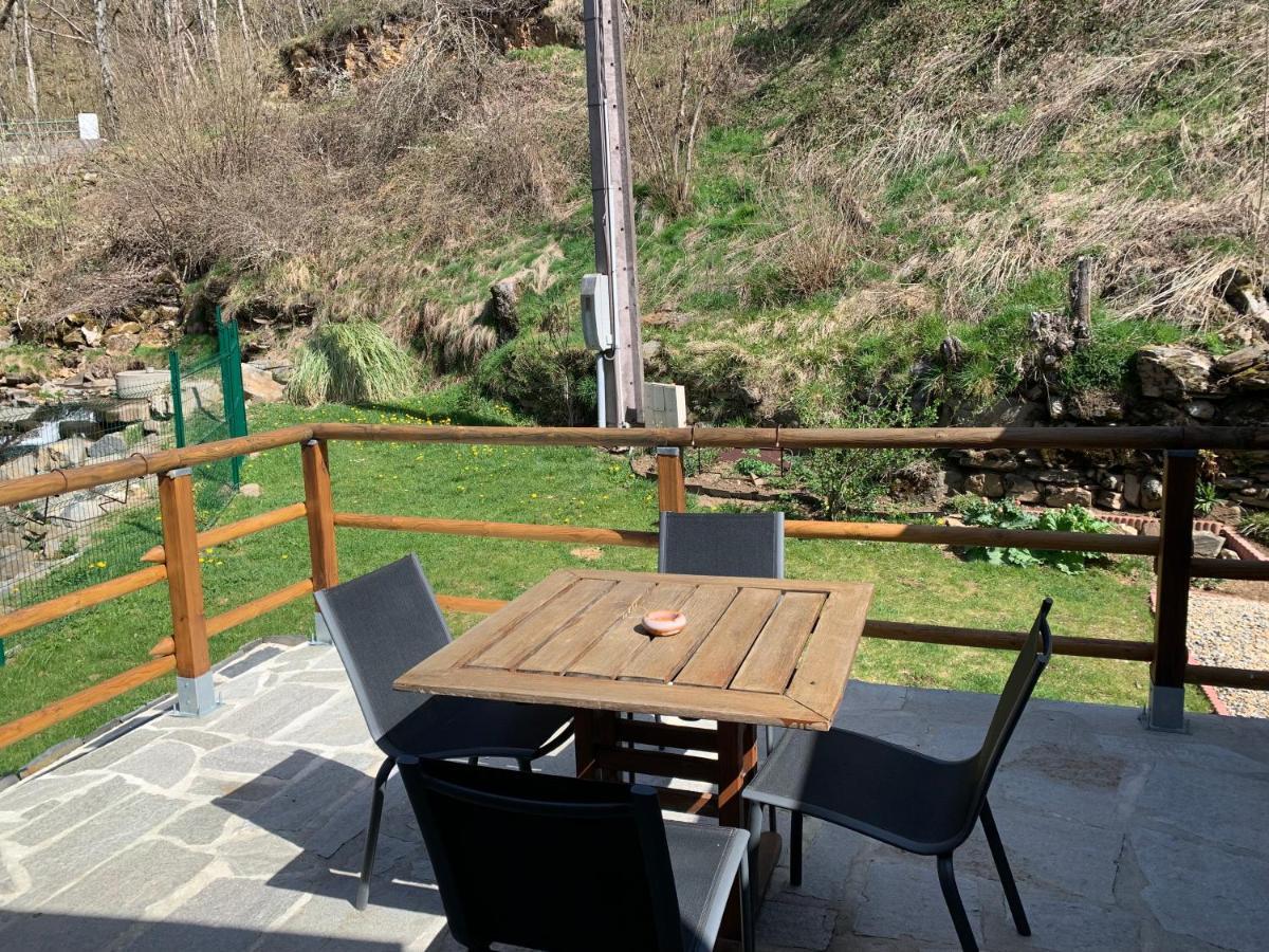 Chambres D'Hotes Le Lepadou-Bas Saint-Chély-dʼAubrac Εξωτερικό φωτογραφία