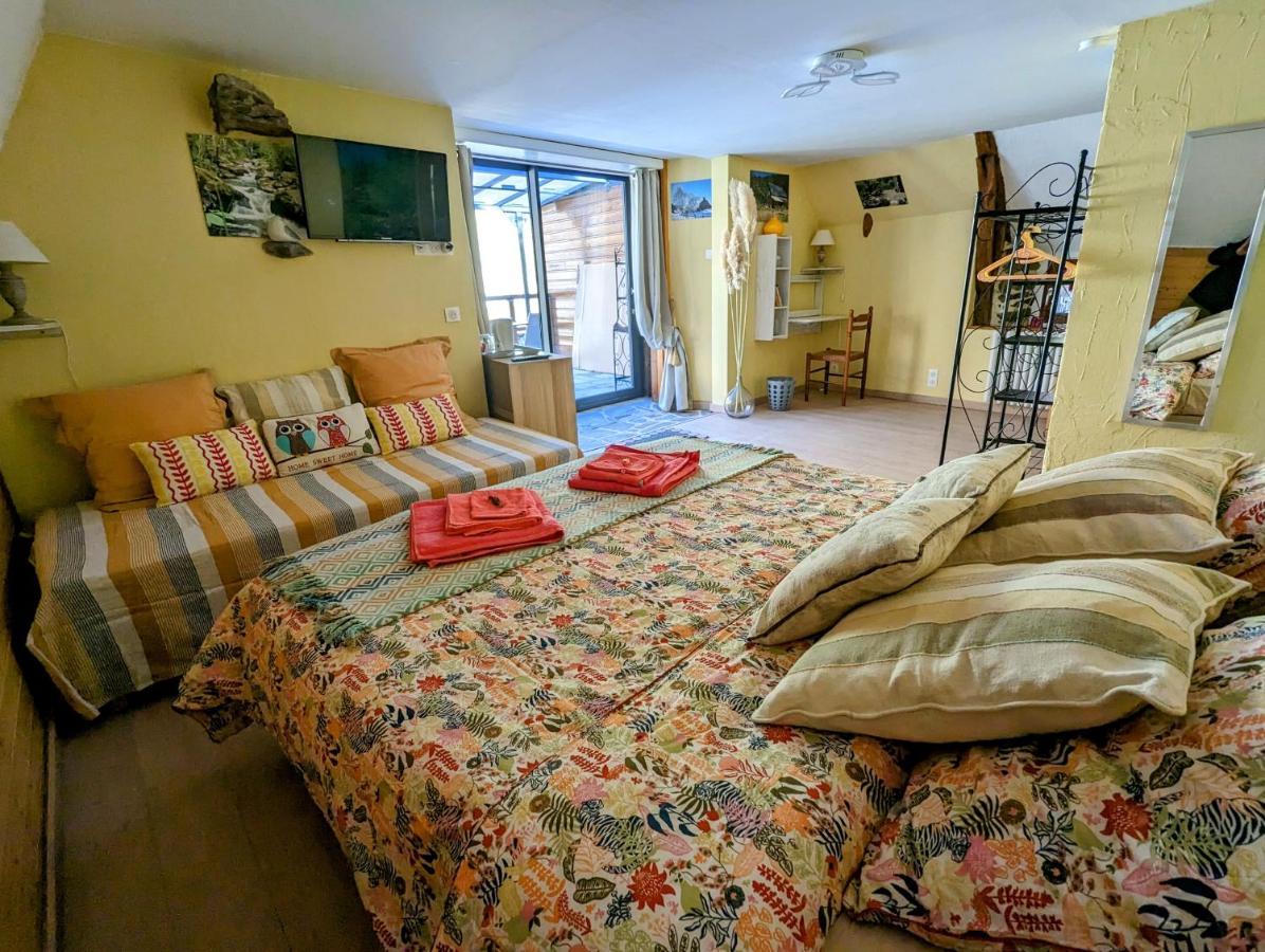 Chambres D'Hotes Le Lepadou-Bas Saint-Chély-dʼAubrac Εξωτερικό φωτογραφία