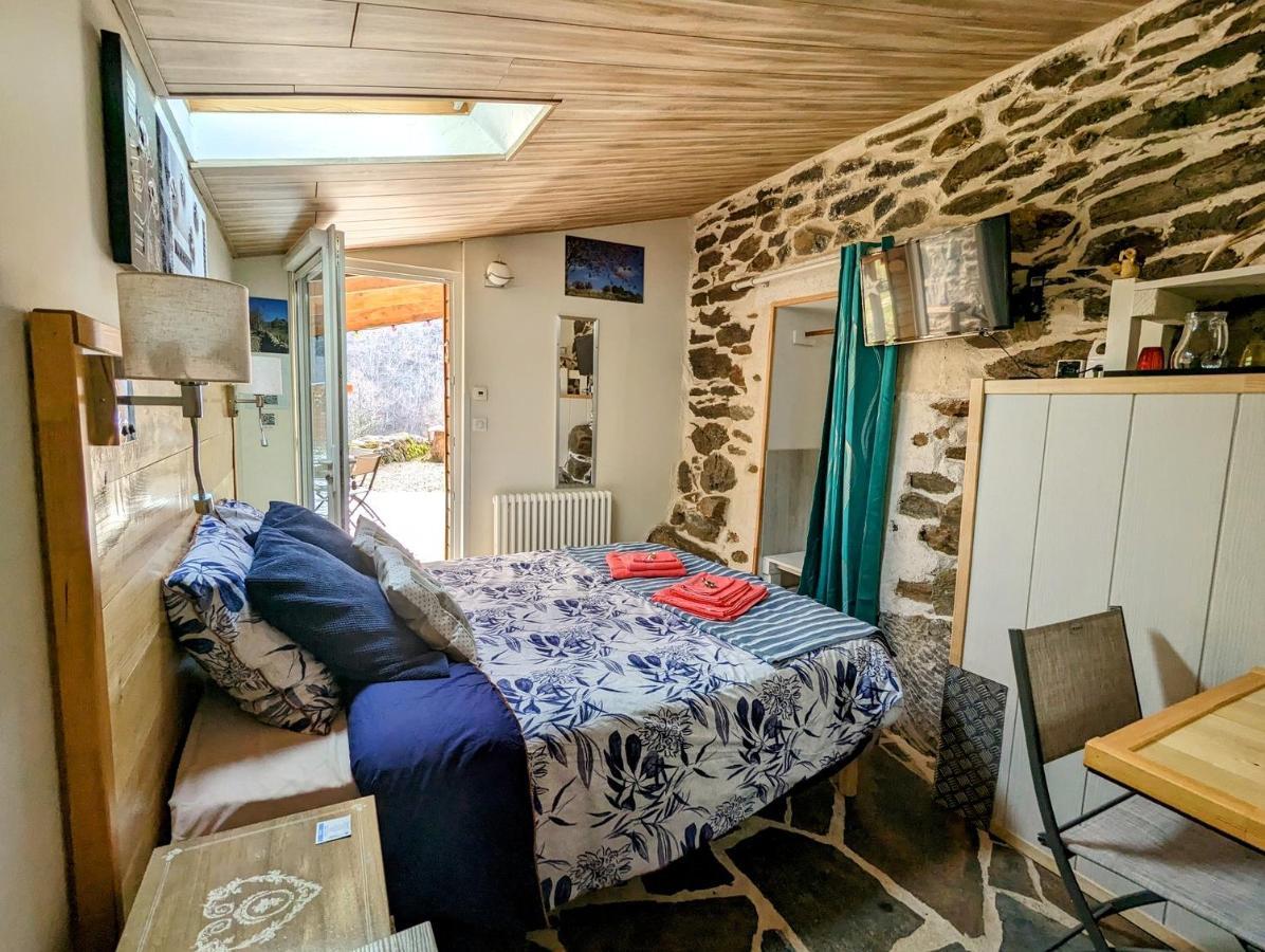 Chambres D'Hotes Le Lepadou-Bas Saint-Chély-dʼAubrac Εξωτερικό φωτογραφία