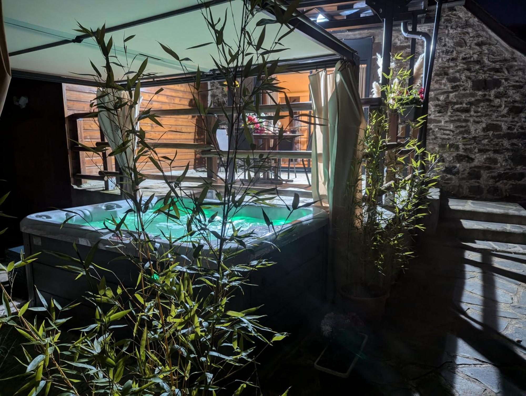 Chambres D'Hotes Le Lepadou-Bas Saint-Chély-dʼAubrac Εξωτερικό φωτογραφία